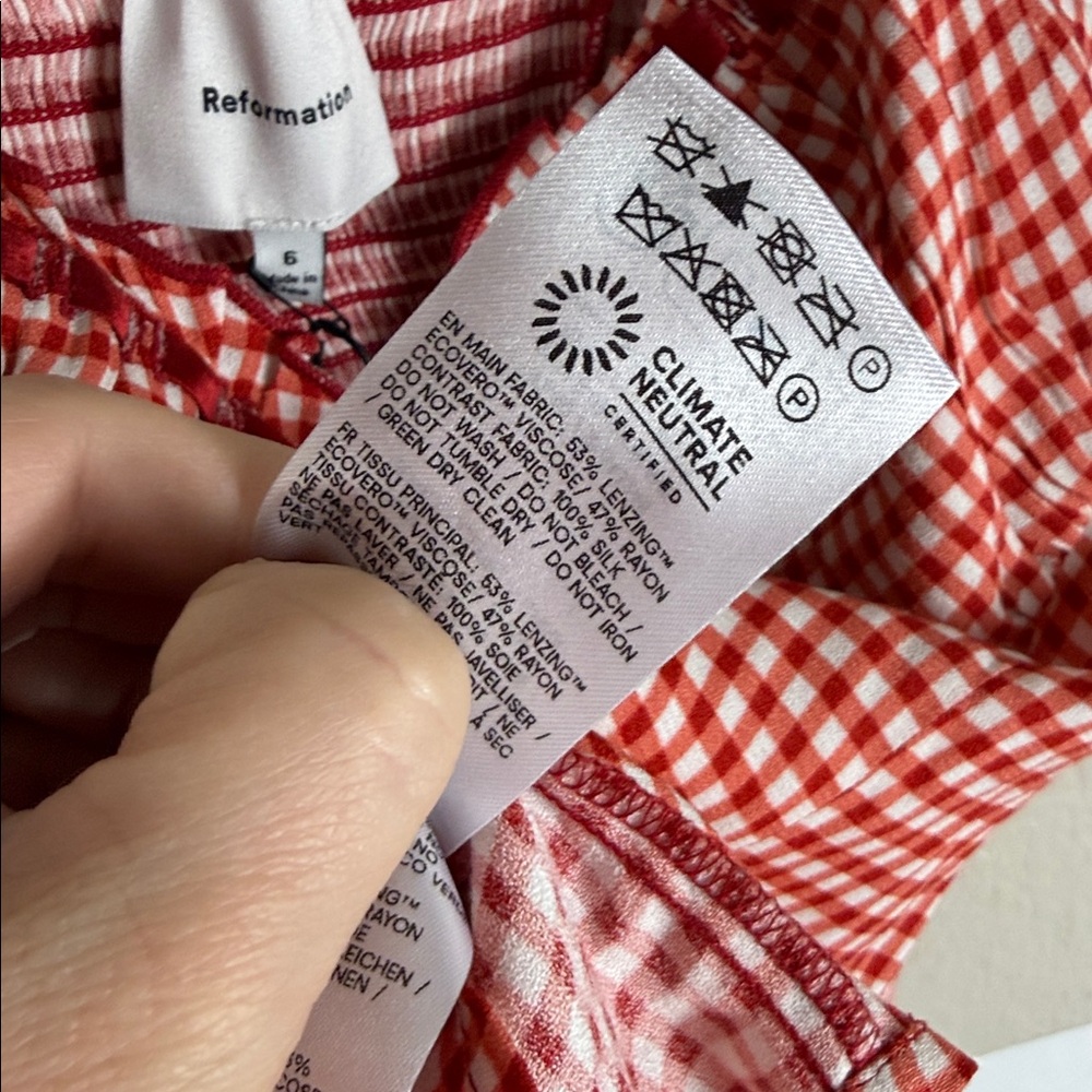 Reformation Andrea Top in Strawberry Check - Picture 7 of 9